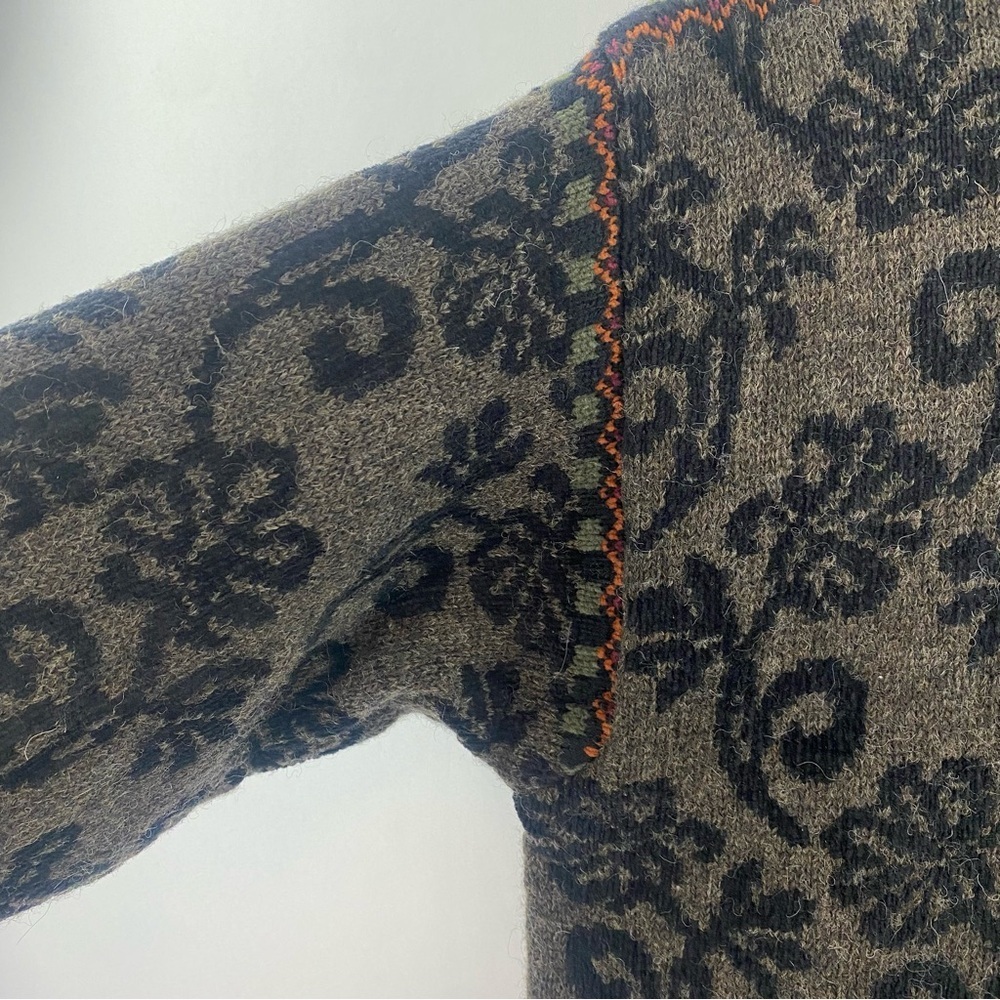 Icelandic Design Wool Cotton Lined Sweater Jacket Sz M Folklore Floral‎ Filigree - Picture 3 of 16